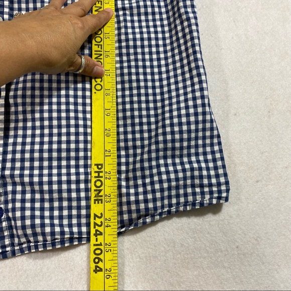 IZOD Gingham Button Down Shirt Long Adjustable Sleeve LG Cotton Blue Whi… - Picture 5 of 10